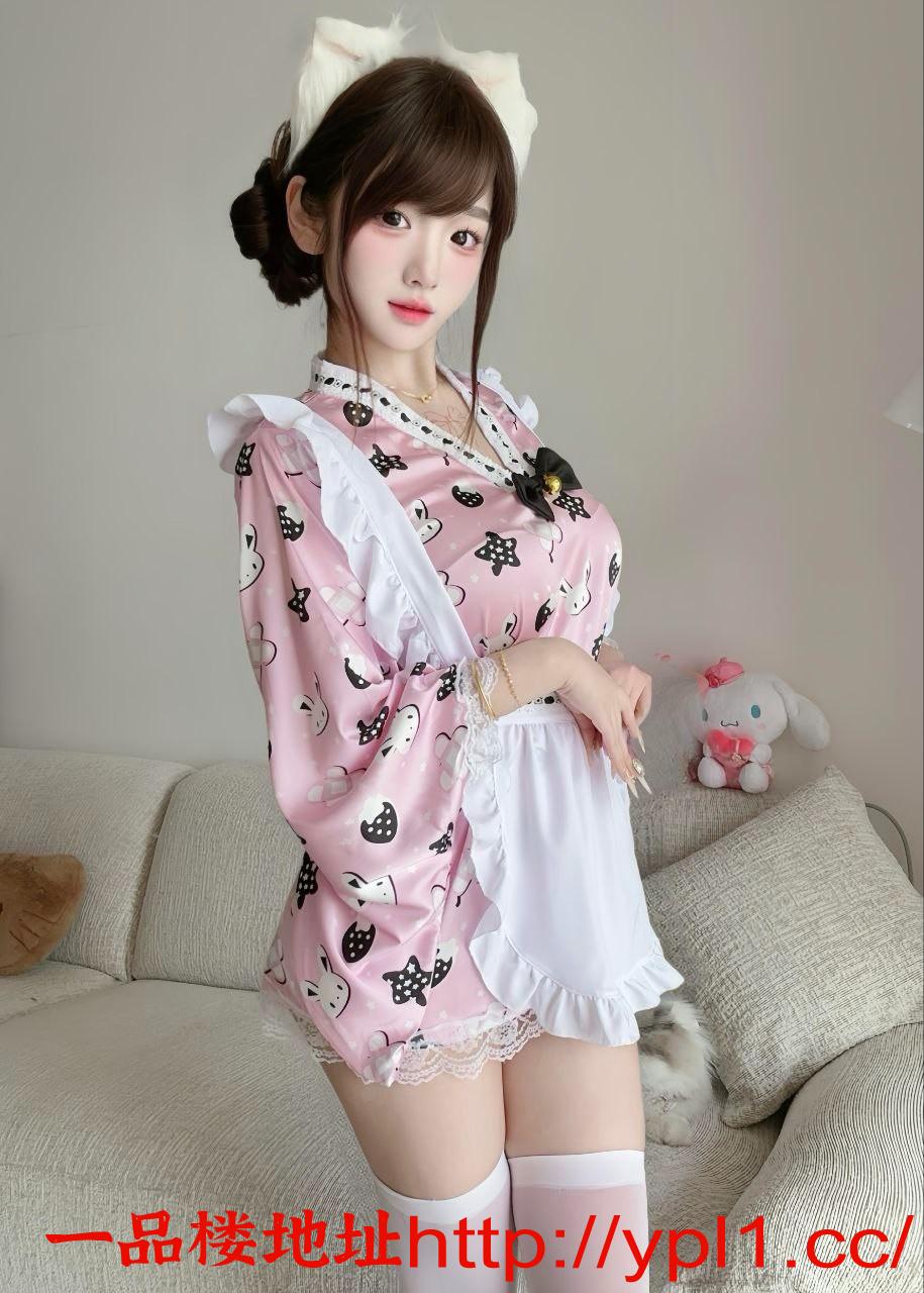 大奶风骚嫩妹