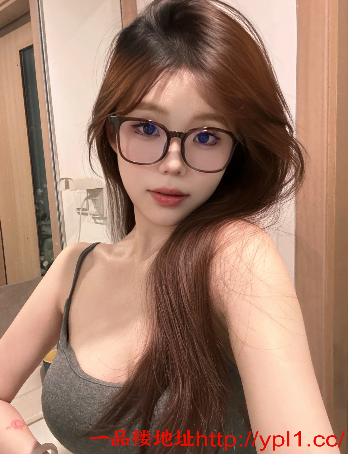 风骚翘臀瑜伽妹