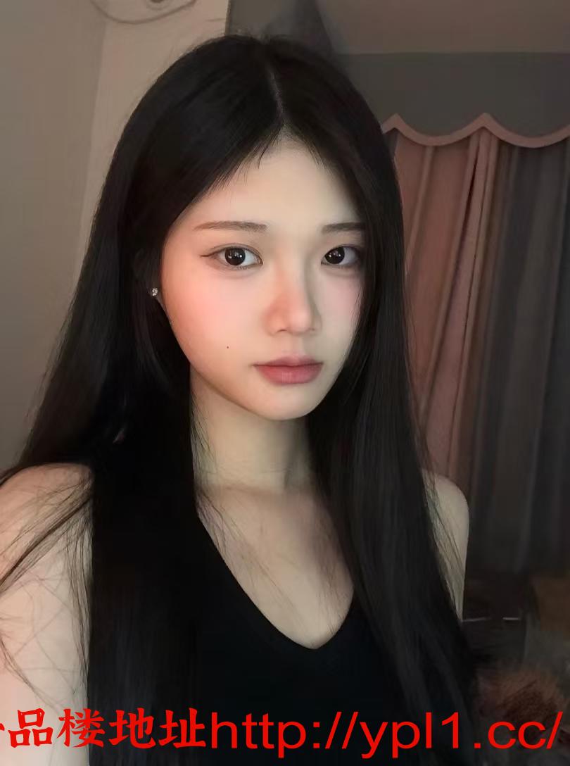 超嫩的妹妹逼很紧刚开发出来很敏感 可上门