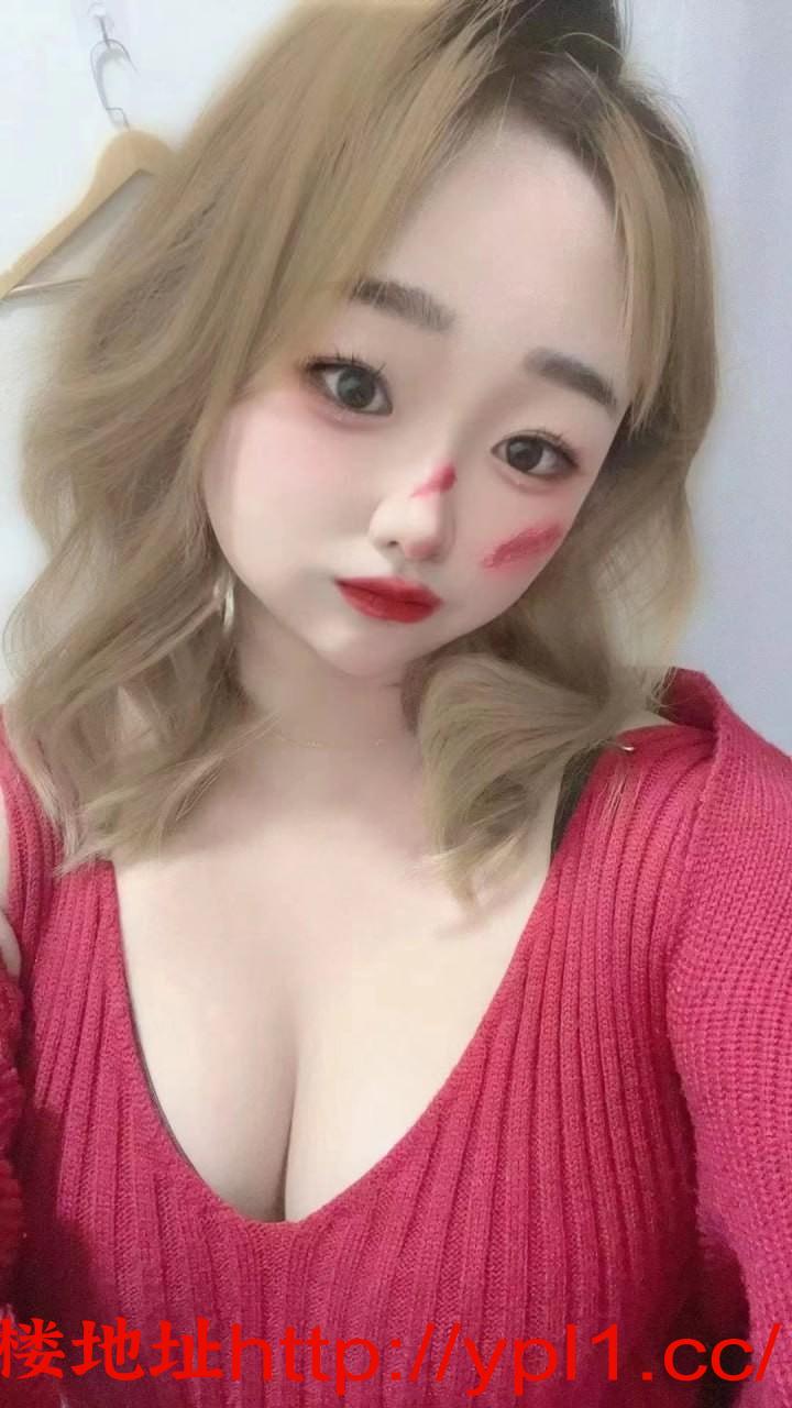 高颜值小姐姐