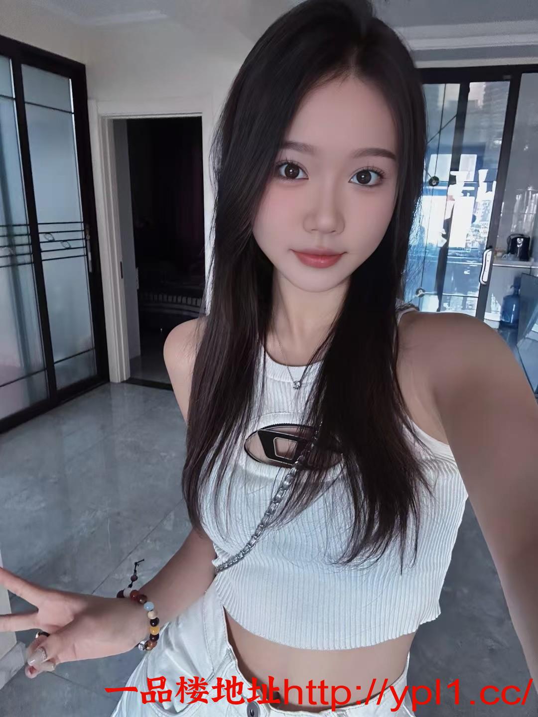 邻家小妹又骚又欲 给人一种初恋的感觉
