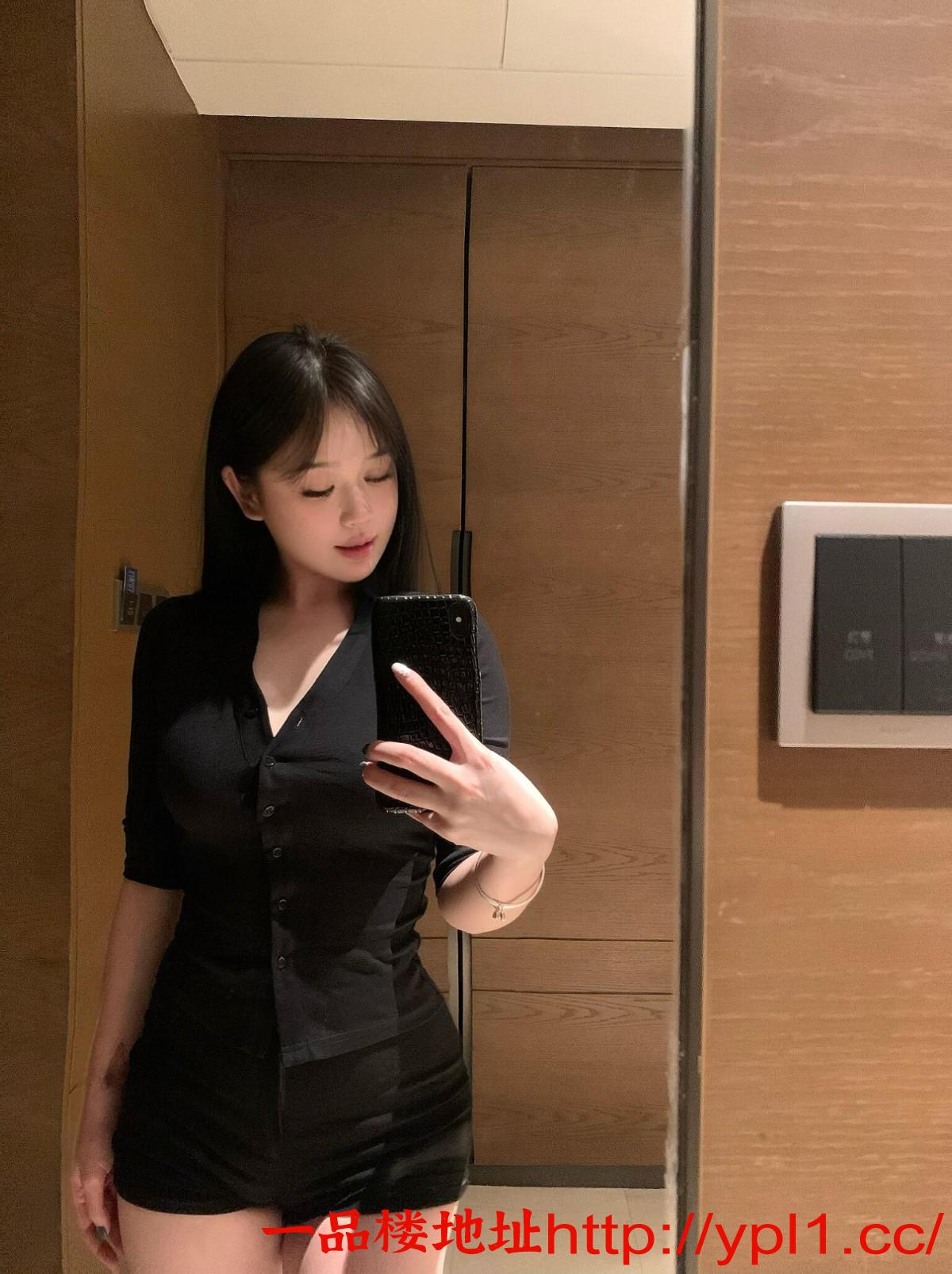 蜜桃汁水多御姐